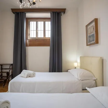 Aldobrandini 아파트 *